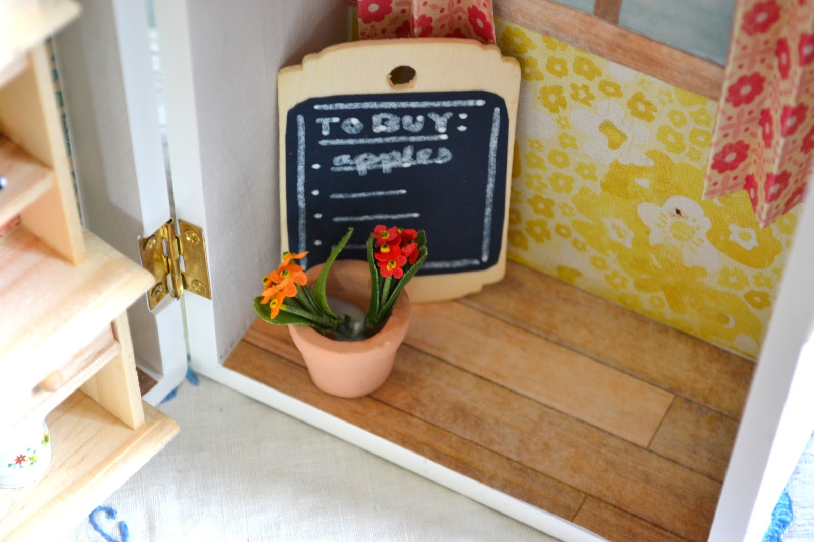 Attic Lace Make a Dollhouse in a Box!