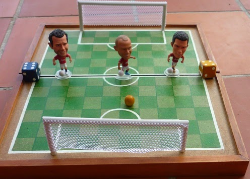 PIPEFÙTBOL (FÚTBOL CON DADOS)