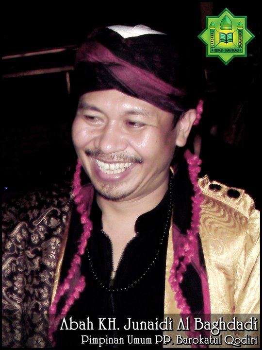 Komunitas Al Baghdadi Indonesia: FOTO ABAH KH JUNAEDI AL BAGHDADI