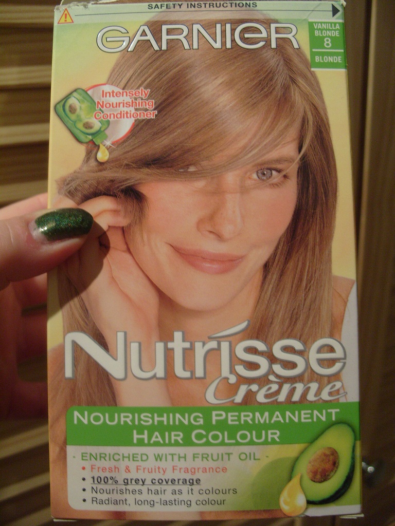 Pretty Perfect Beauty REVIEW Garnier Nutrisse "8.0 Vanilla Blonde"