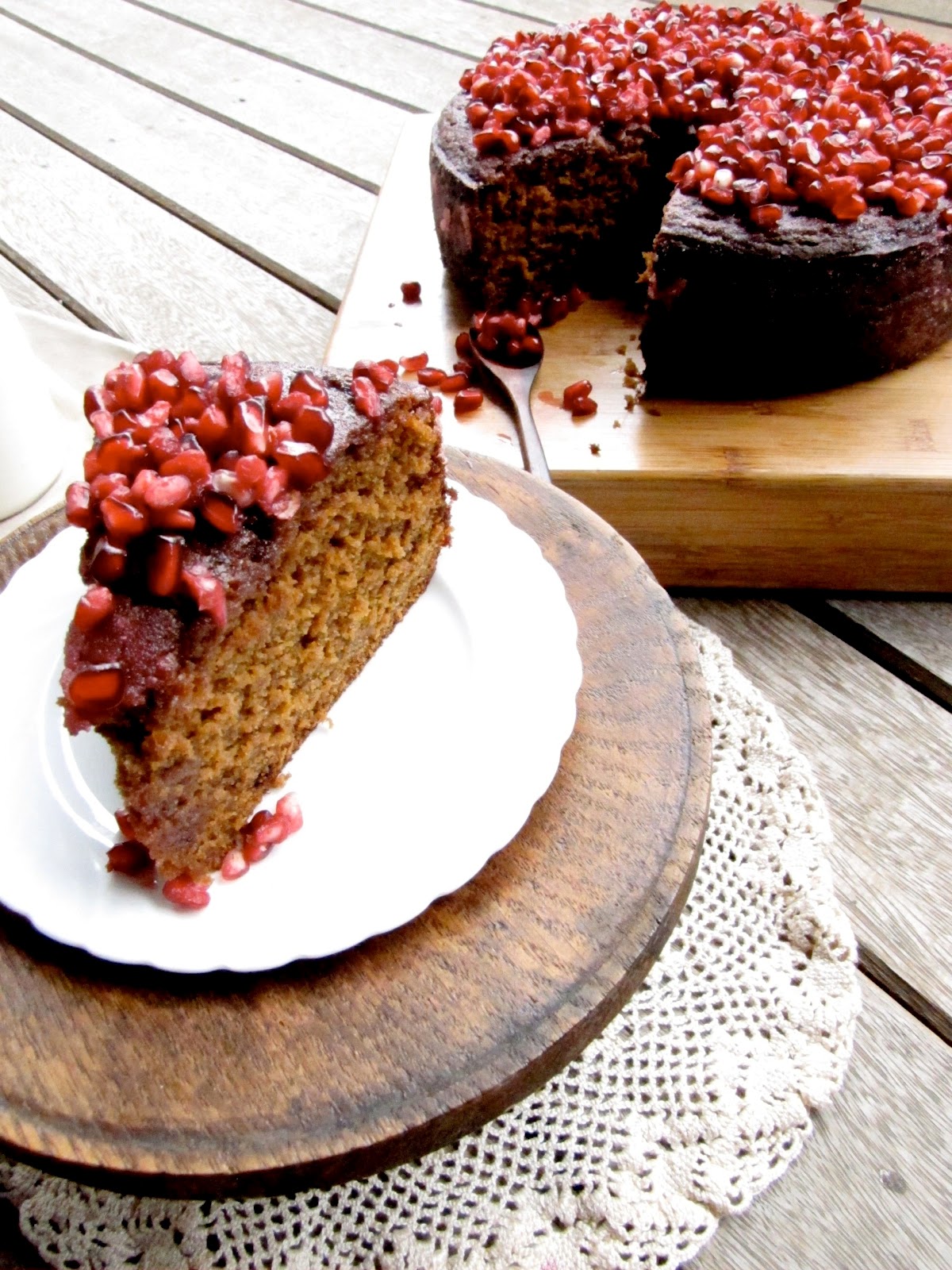 my button cake ginger, cardamom & pomegranate cake