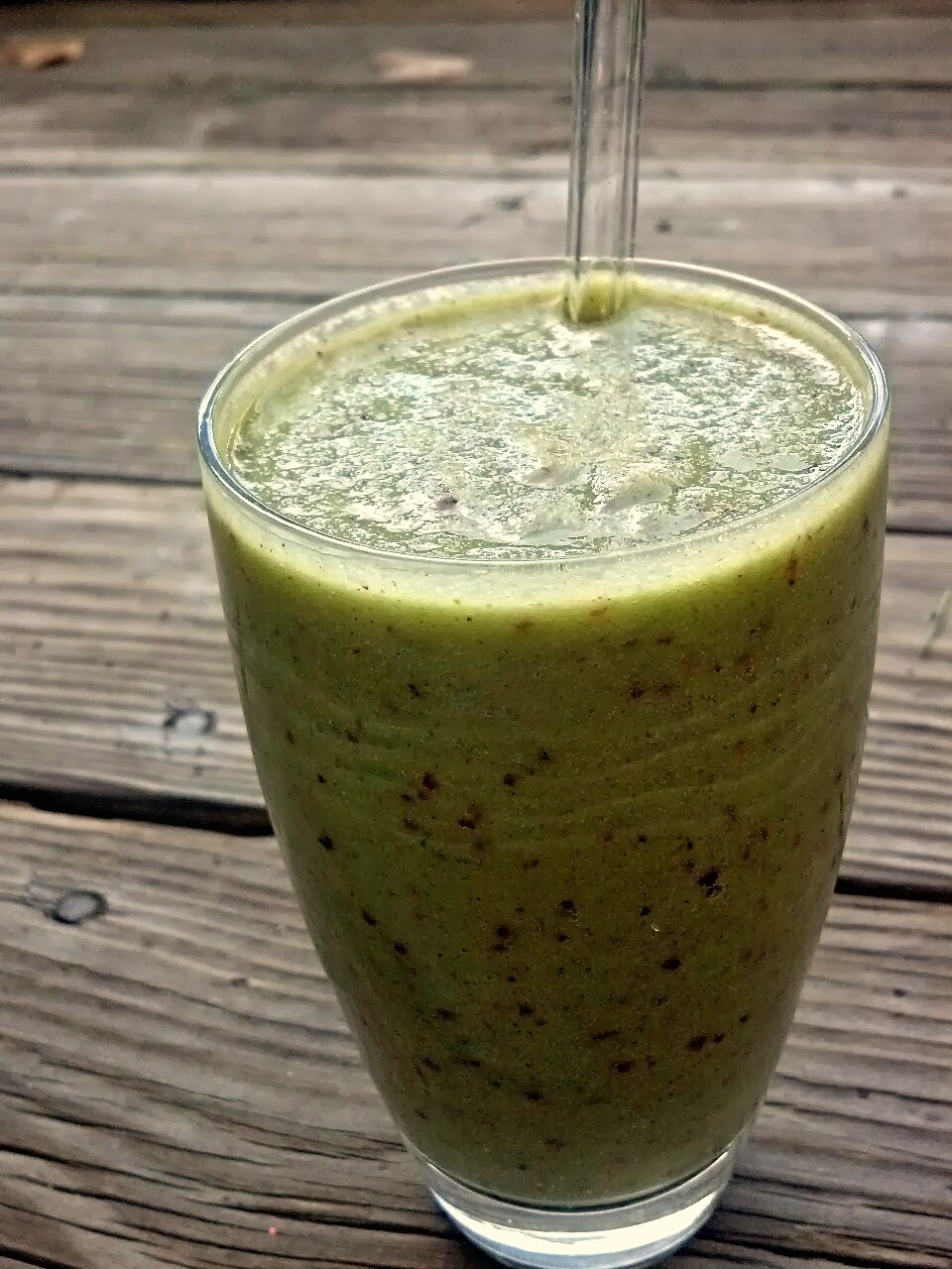 Life and Veggie Juice Applesauce Smoothie