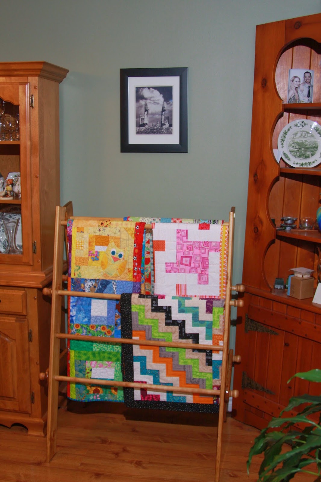 Diary of a madkapquilter New Quilt Ladder and Another Finish!