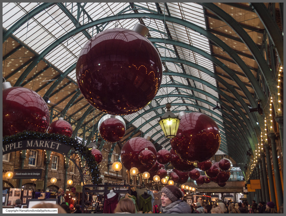 London Daily Photo Baubles