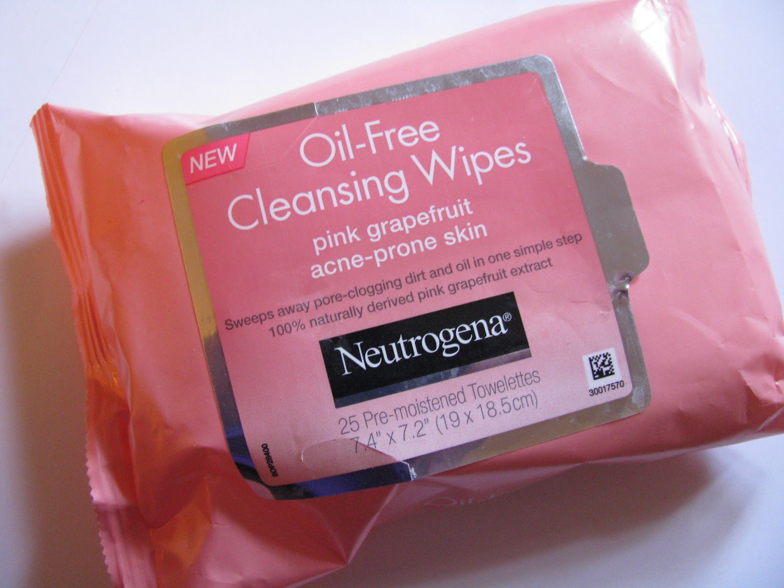 The Beauty Alchemist Neutrogena Oil Free Pink Grapefruit Face Wipes