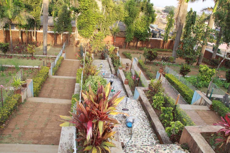 Gujarat Ghumo GardenSaputara