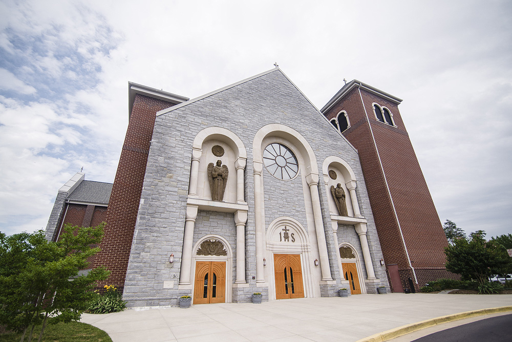 Catholic Wedding in Northern Virginia Brendan and Kieu Spiering