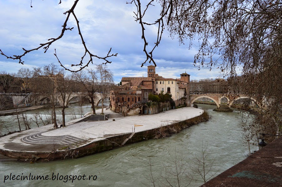 Insula Tiberina din Roma Insula Tiberina din Roma