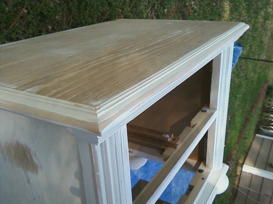 Stay At Home Nation... Bedside Table redo.....with spray paint?