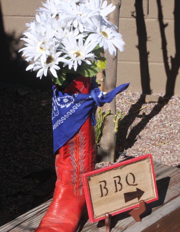 28 Cowboy Centerpiece Ideas Best 20 Western Centerpieces