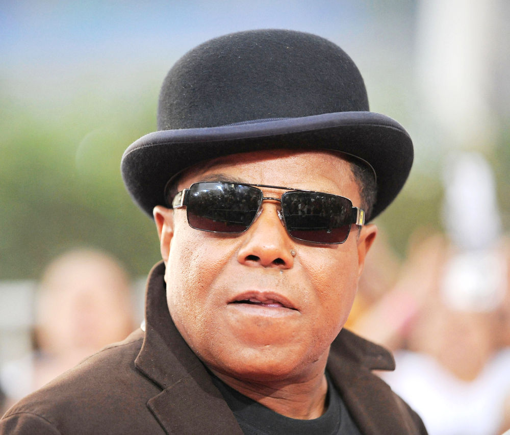 Hot Secrets: TITO JACKSON IS AN HONORARY KENYAN