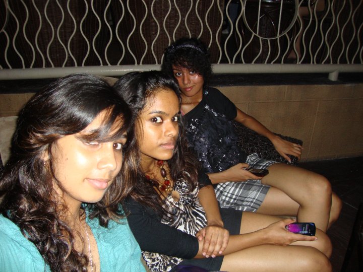 Srilankan Club Girls, Lankan Hot Girls, Srilankan Girls Facebook Photos, Sr...