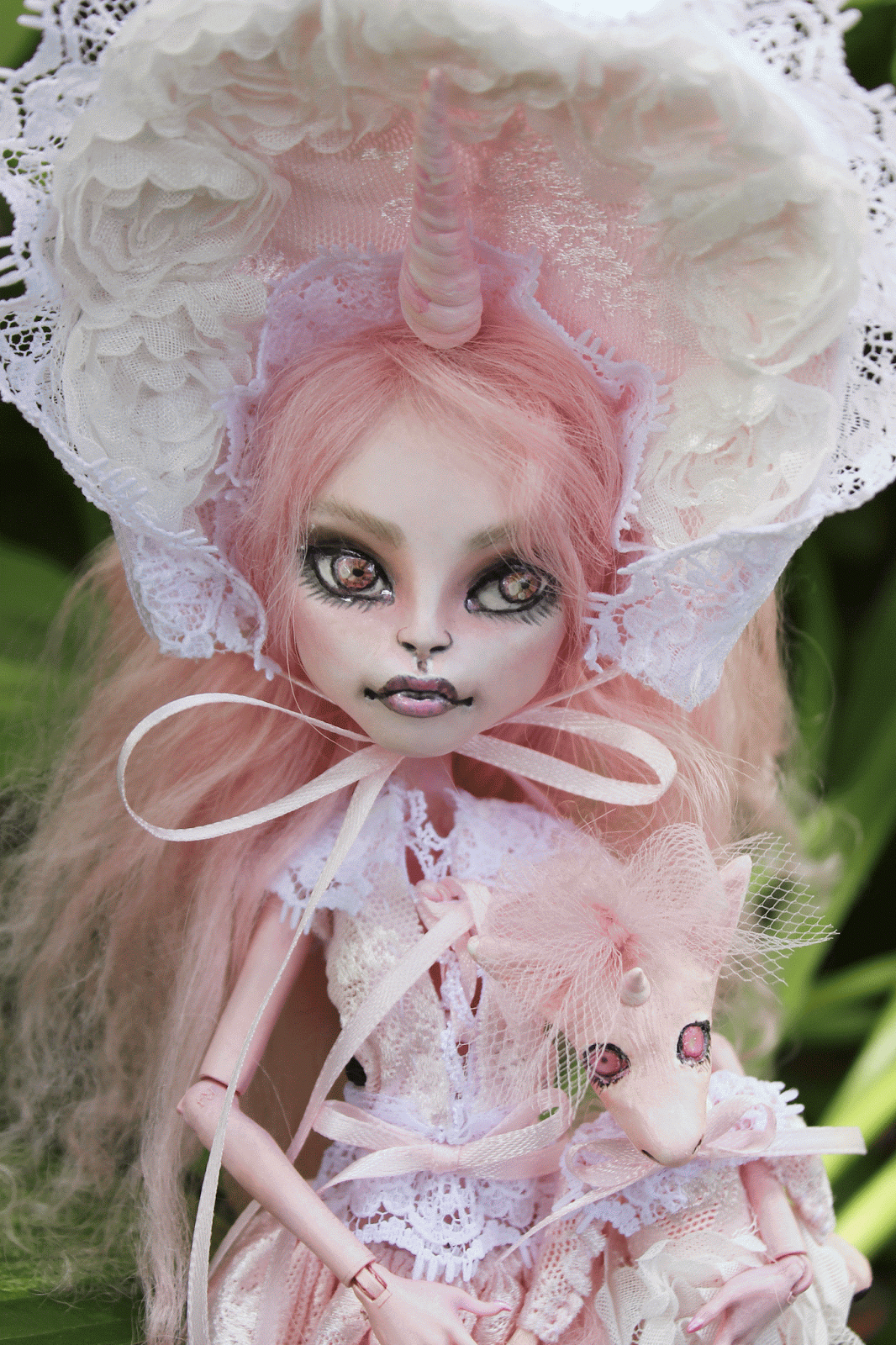 monster high unicorn girl