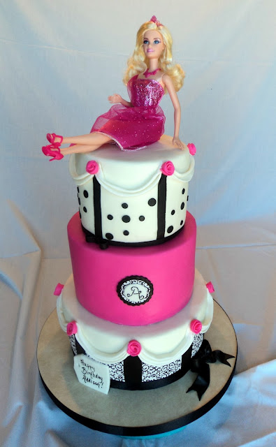 Delectable Cakes: Hot pink, black and white Barbie birthday cake
