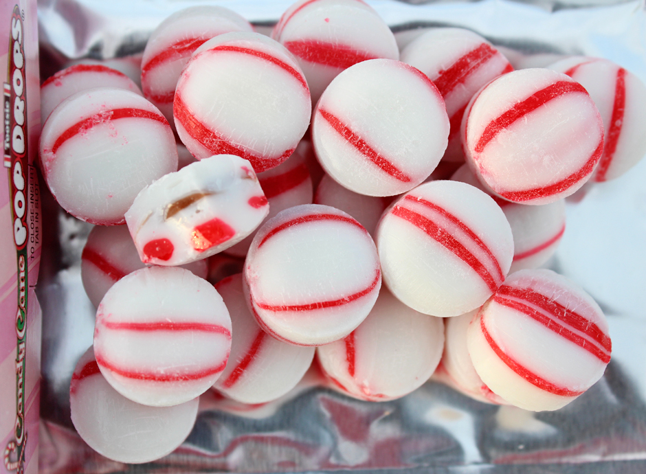 The Wisconsin Candy Dish Poppin' Cane Candy Cane Tootsie Pop Drops