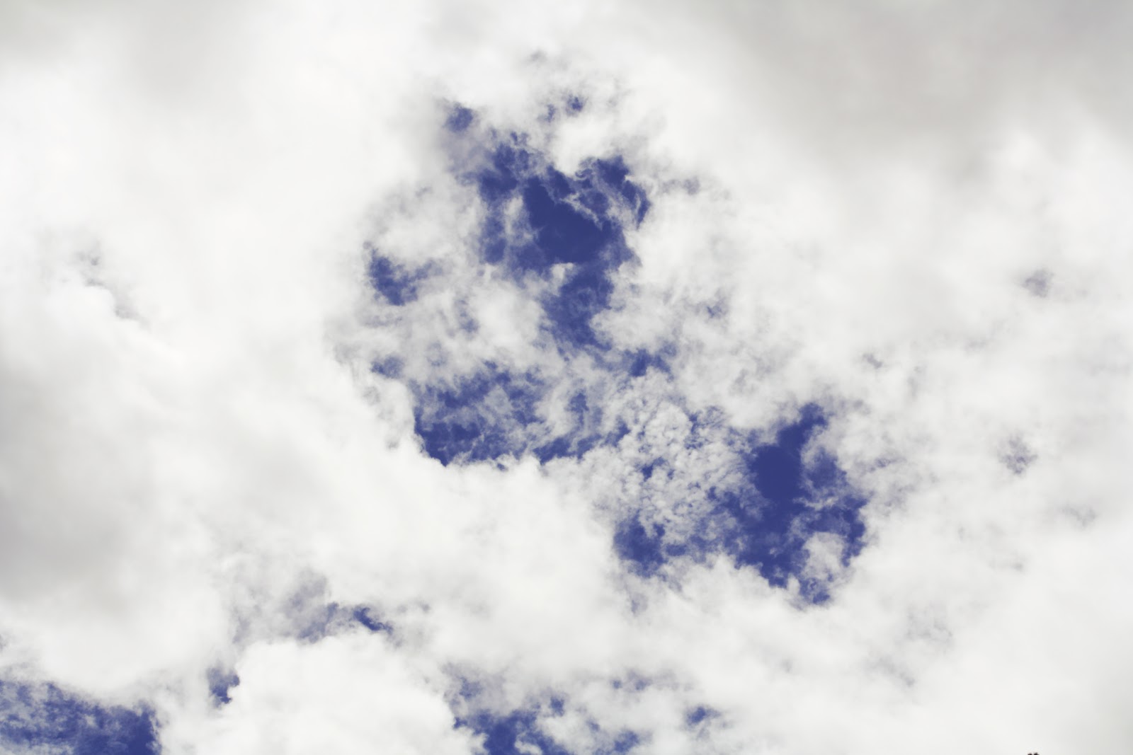 9 FREE Cloud Textures ibjennyjenny photography and free resources