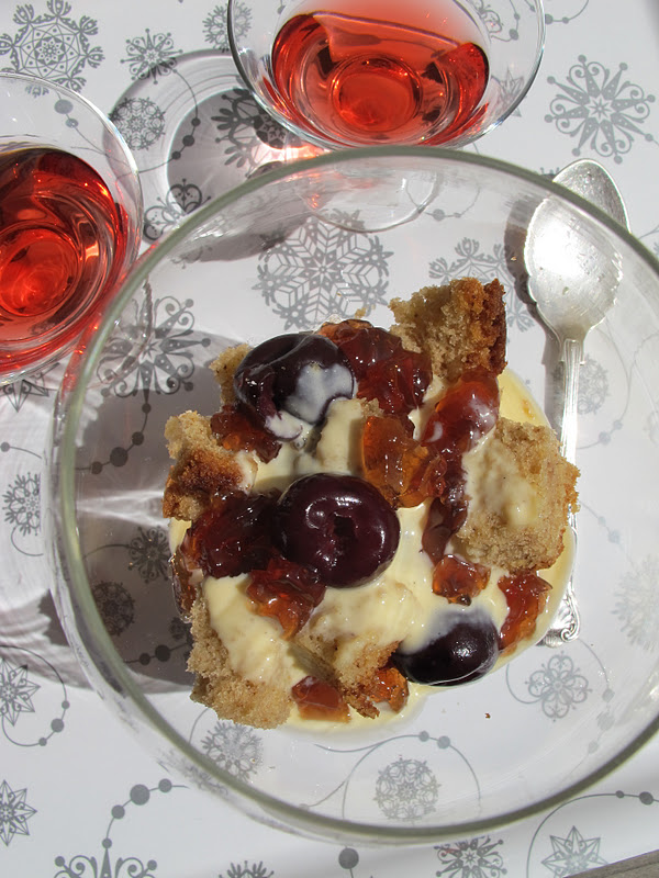 Morsels and Musings christmas trifle