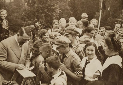 Adolf Hitler Unpublished Photos