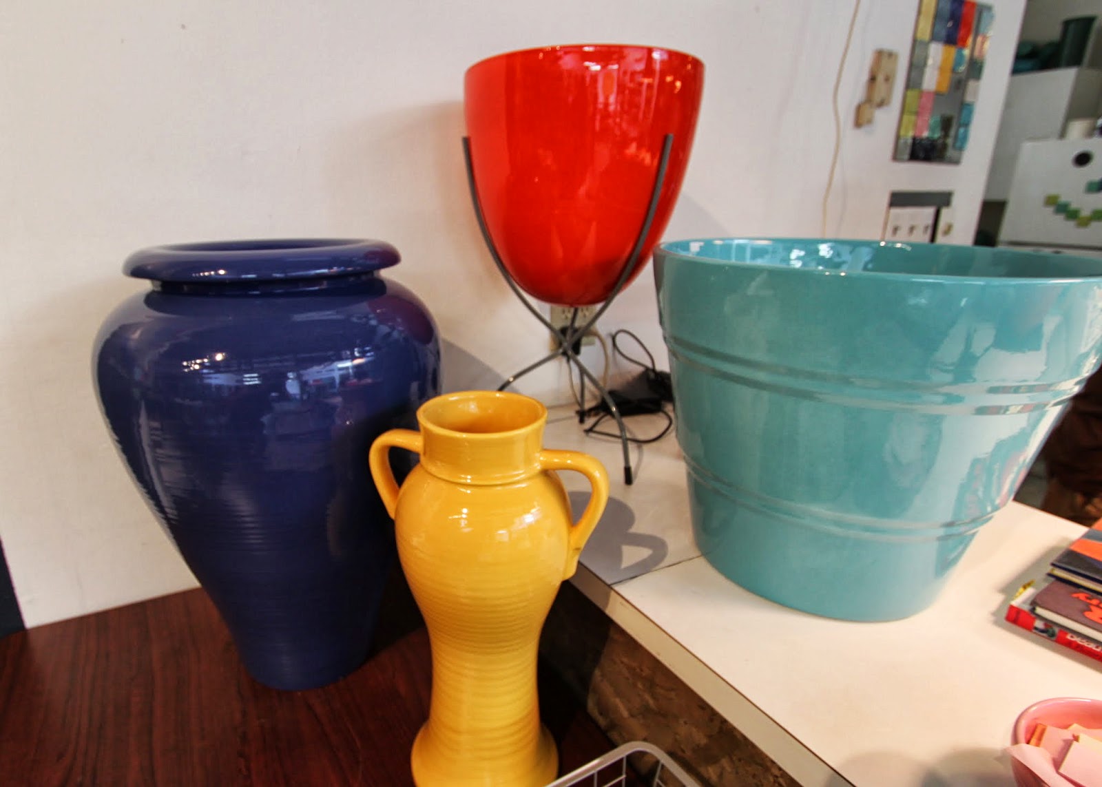 bauer pottery showroom in los angeles, california a retro review