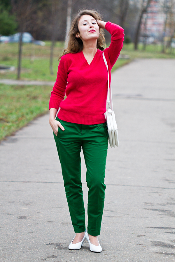 Блог Marina Sokalski (Марины Сокальски) :  девушка в зеленых брюках