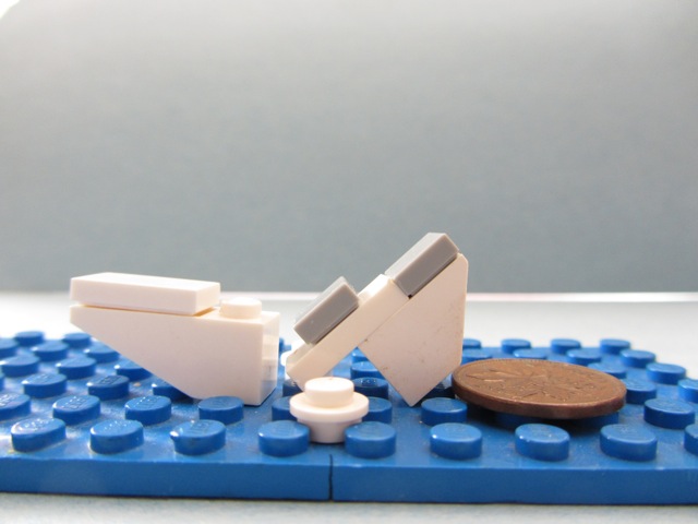micro lego titanic