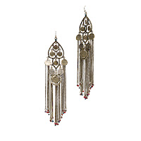 Punch - Multi Chain Bead Drop earrings http://akaterri.blogspot.com/