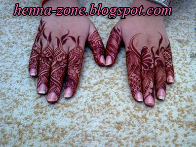 صور نقش حناء ناعم جدا في اليدين Henna-zone+487