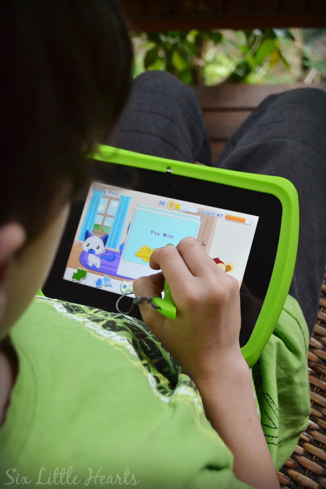 Six Little Hearts: LeapFrog Epic Review and Win a LeapFrog Epic Worth