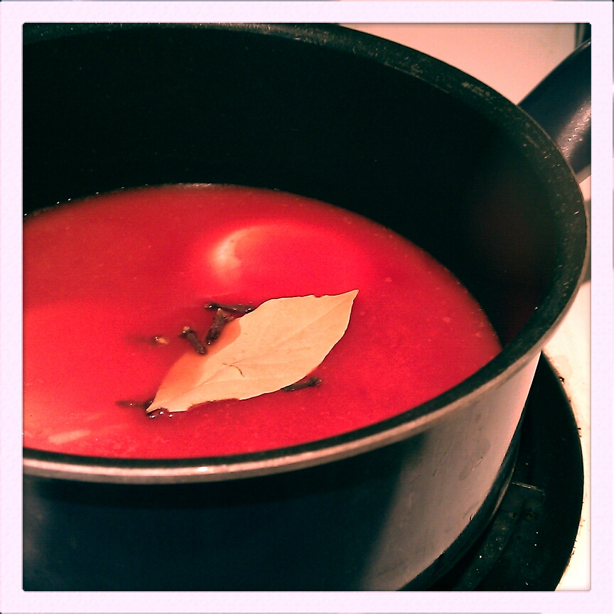 A Jello for Every Mood Tomato Jelly......strange or delicious?