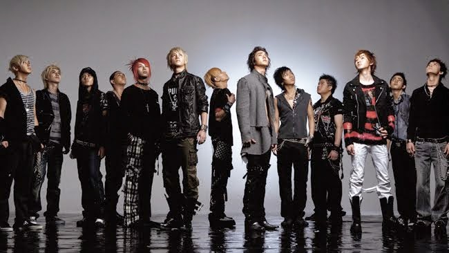 SUPER JUNIOR