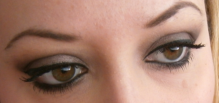 Smokey Eyes Marrone Per Un Look Piu Leggero Make Up Pleasure