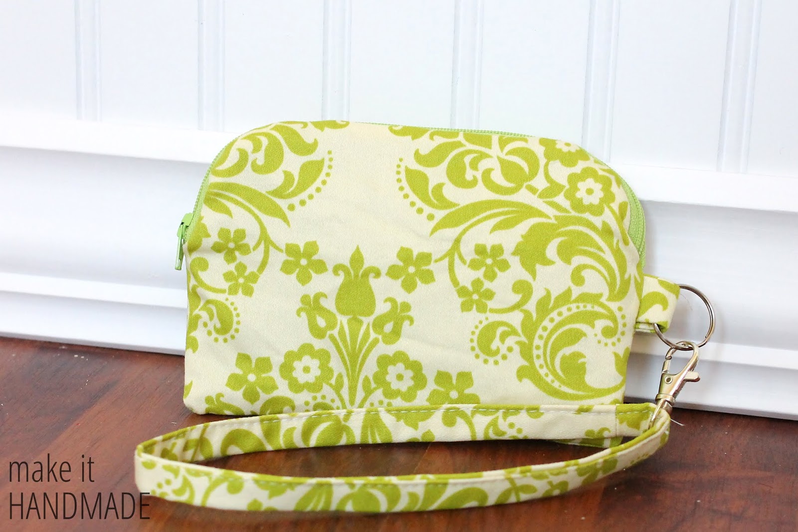 Make It Handmade Tote + Clutch + Wristlet Strap Tutorial