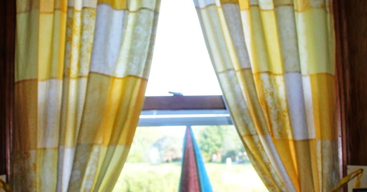 SunShine Sews... Patchwork Kitchen Curtains