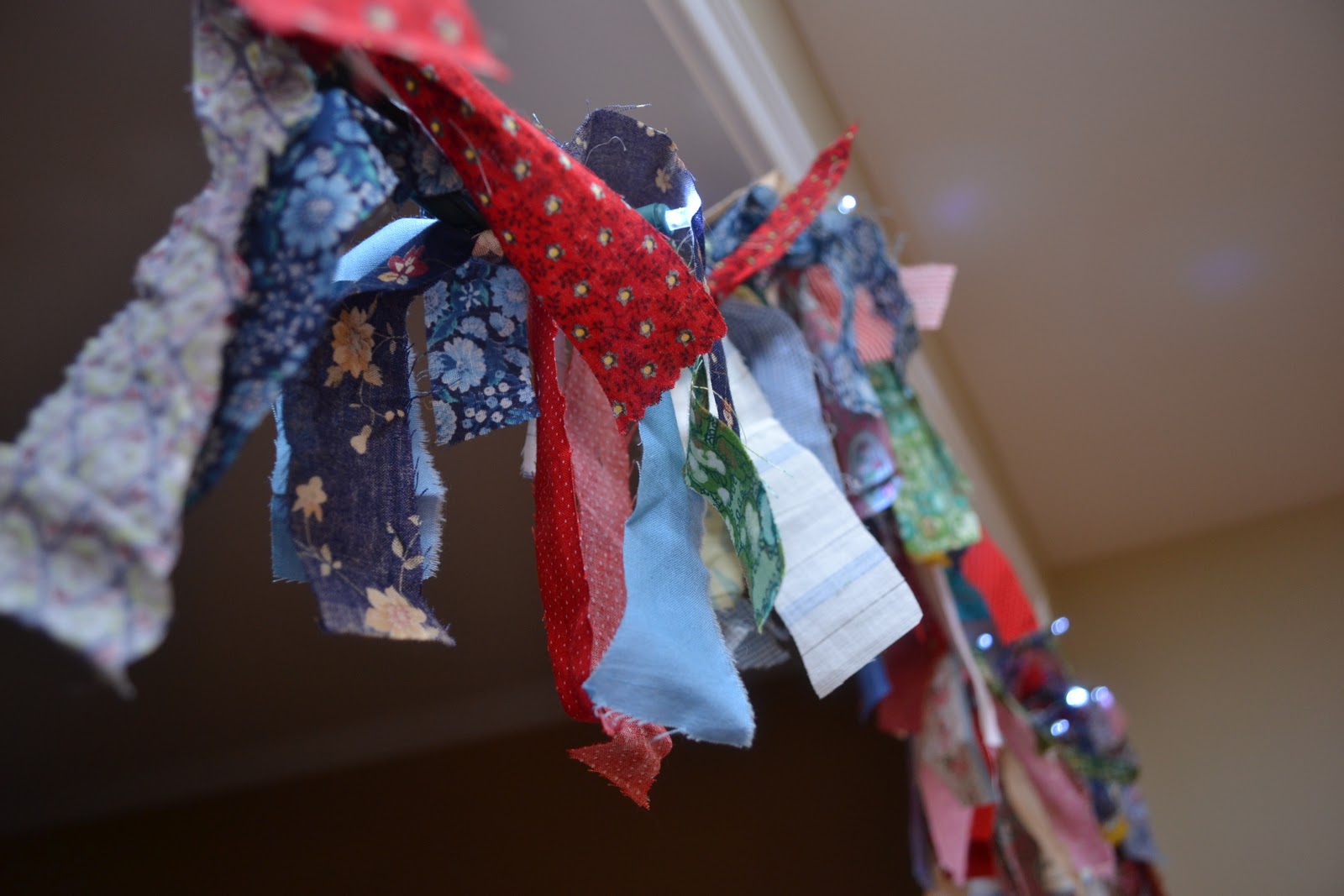 A Vegas Girl at Heart Christmas DIY Fabric Scrap Garland and Paper