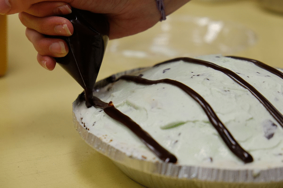 Farm Fresh Feasts How to Make an Ice Cream Pie at Home (IceCreamWeek)