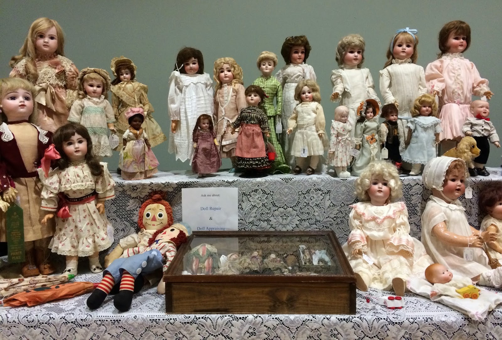 doll appraisers near me
