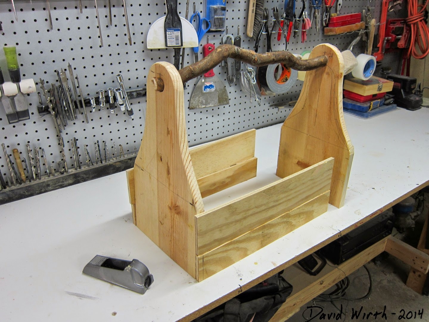 easy to build wood tool box, make, glue, nail, wood