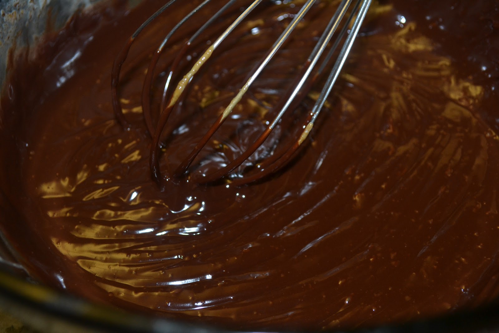 Live... Bake... Love... Mini Peanut Butter Cup Brownies with Chocolate