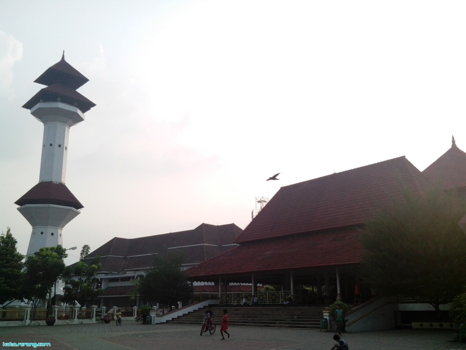 Masjid Agung As - Tsaurah, Serang - Banten Masjid Agung As - Tsaurah, Serang - Banten