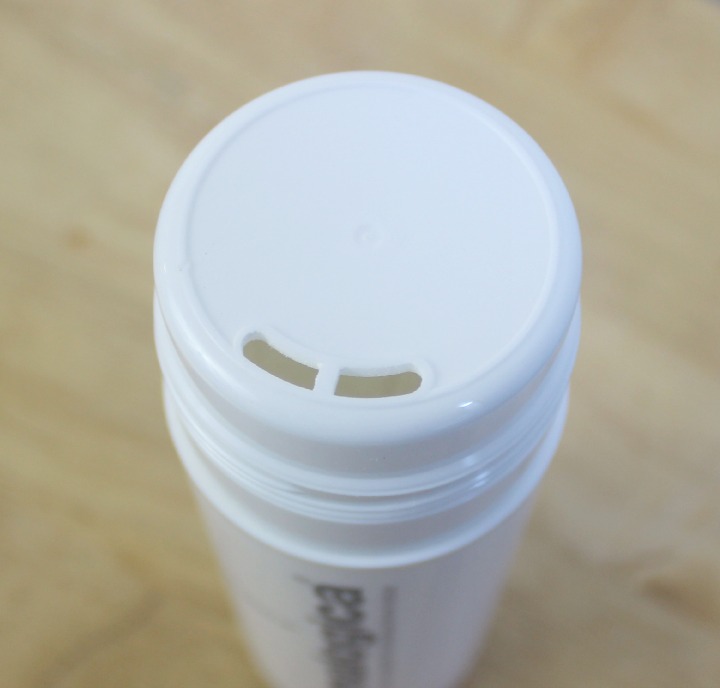 Dermalogica Daily Microfoliant container dispenser