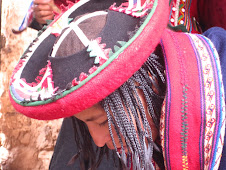 Indigenous girl from Chinchero, Peru