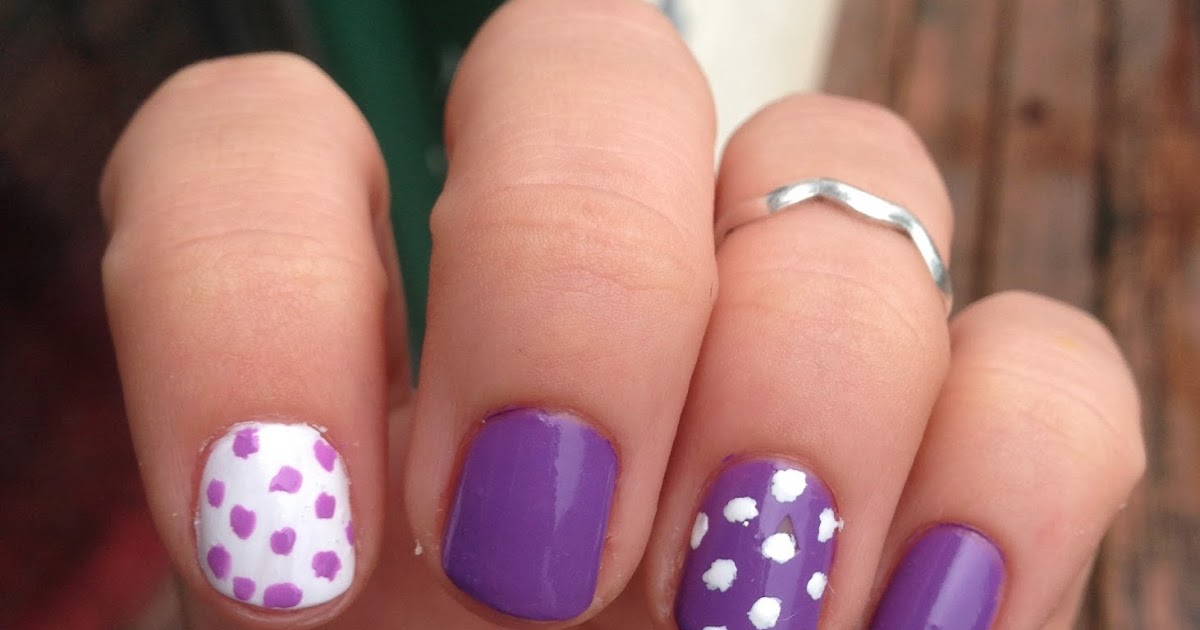 Angela's Nail-Time: Graduation Nail Art