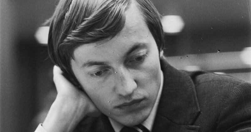 News sur les échecs Jouer aux échecs en ligne Anatoli Karpov ou le