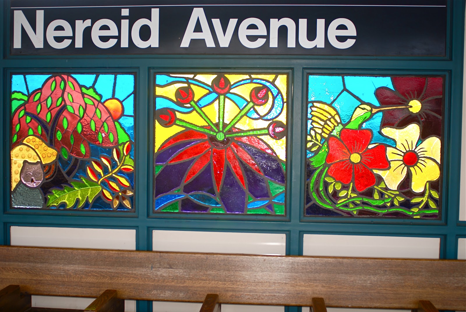 NYC ♥ NYC Stained Glass Art On Elevated Subway Stations In the Bronx