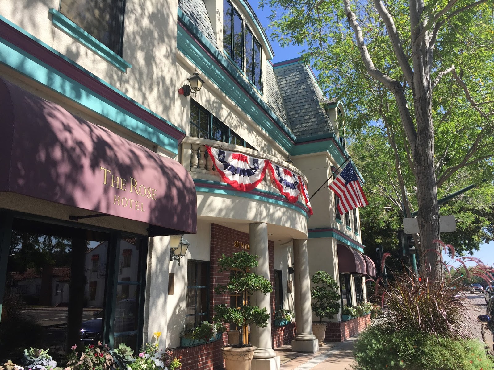 TASTE OF HAWAII THE ROSE HOTEL PLEASANTON, CALIFORNIA