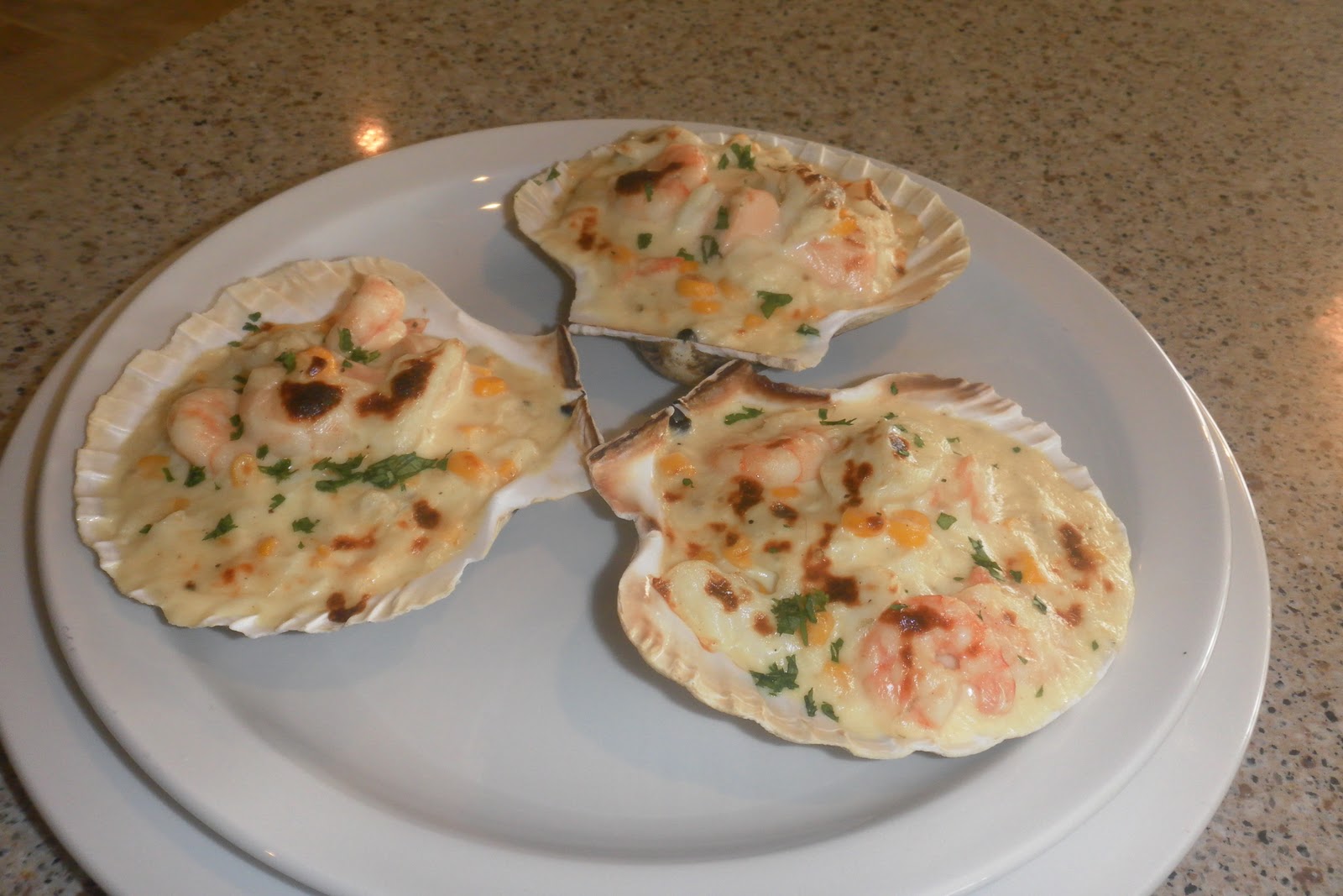FLOWER POT KITCHEN SCALLOP & SEAFOOD MORNAY