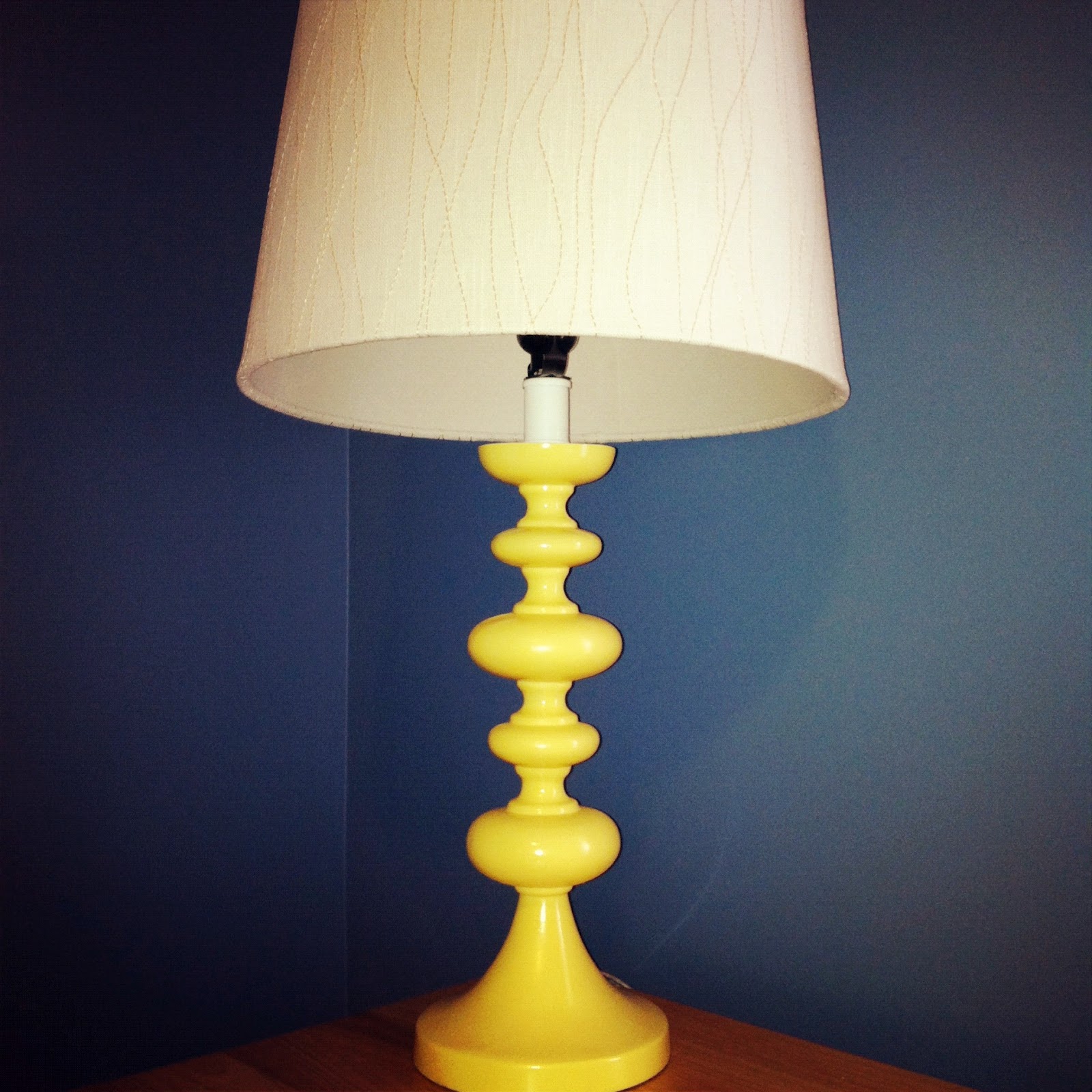 Eat, Decorate, Love. I Love (yellow) Lamp.