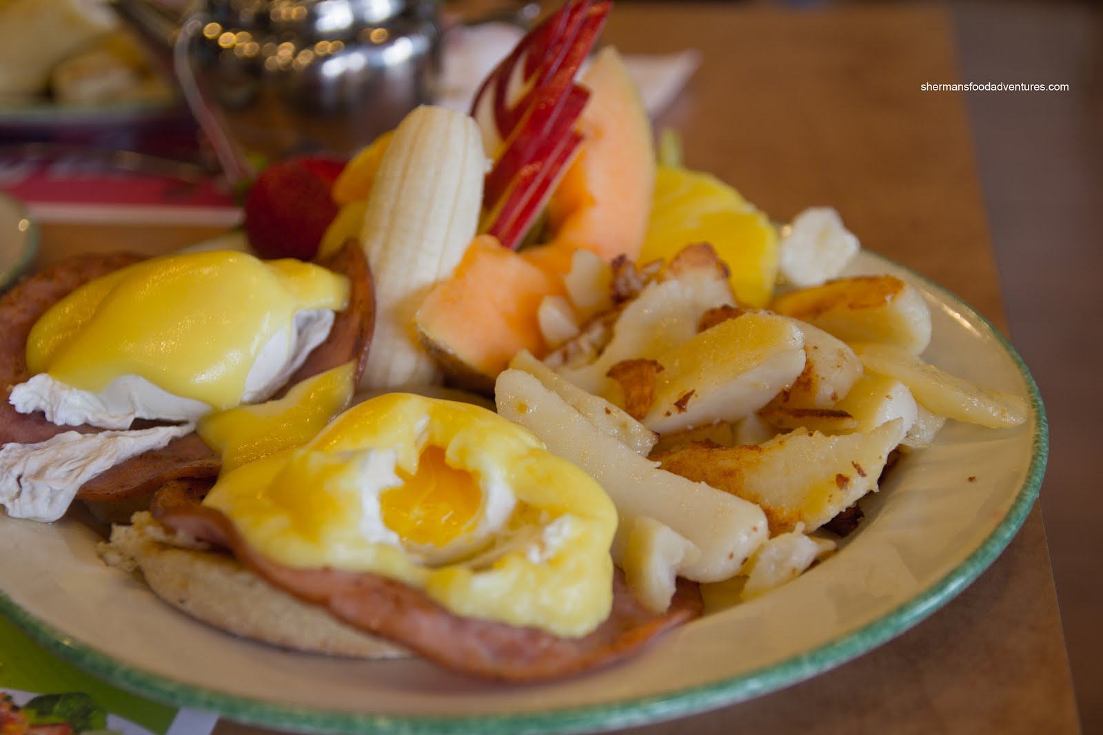 Sherman's Food Adventures Cora Breakfast & Lunch