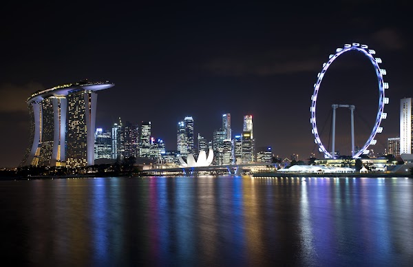 UN SOGNO DAL NOME SINGAPORE UN SOGNO DAL NOME SINGAPORE