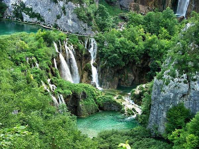 Danau Plitvice, Kroasia www.belantaraindonesia.org
